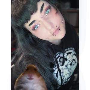 Meet your Posher, Bethany